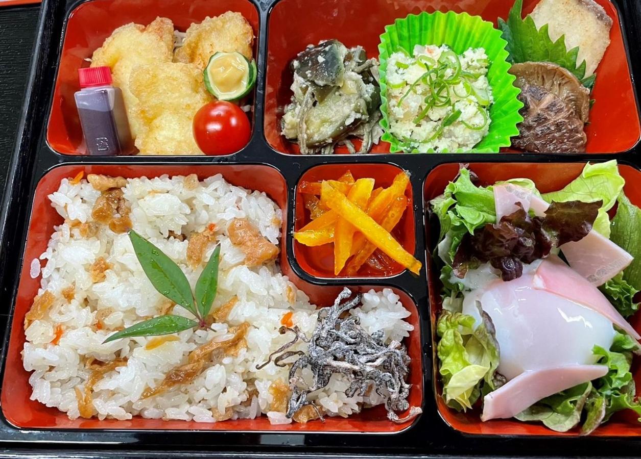 Sanso Tanaka Hotel Yufu Bagian luar foto